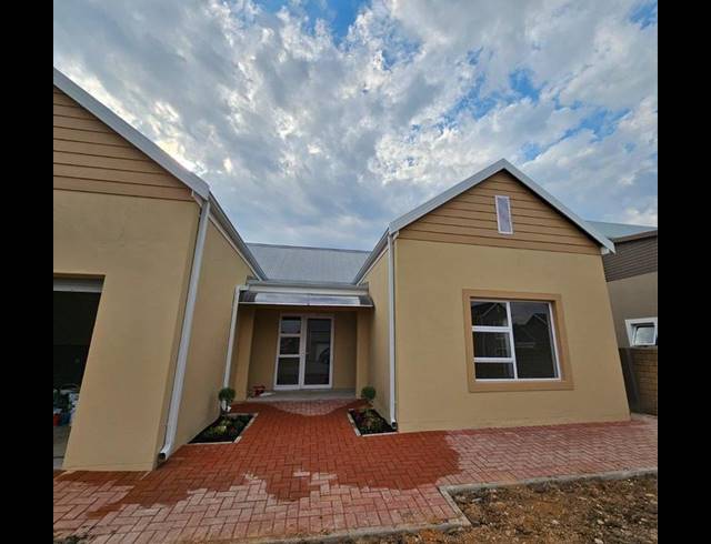 3 BEDROOM HOUSE FOR SALE IN RIVERSPRAY LIFESTYLE ESTATE